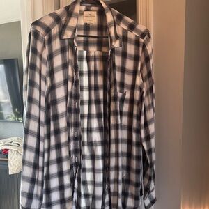 American Eagle Outfitters Monochrome Checkered Button-Down